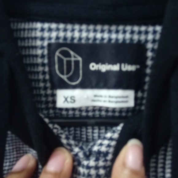 Original Use, Mens, Button Down Shirt w/ Hoodie, Size XS, Color Black, White - Picture 6 of 6